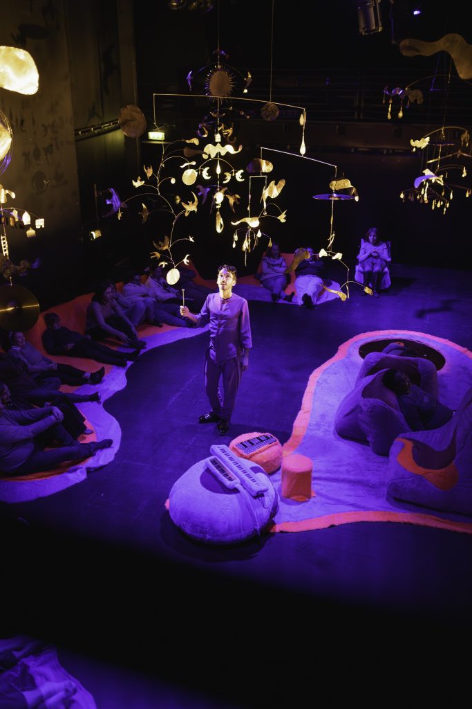 O Paraíso são os outros  ©Adriano Ferreira Borges Theatro Circo